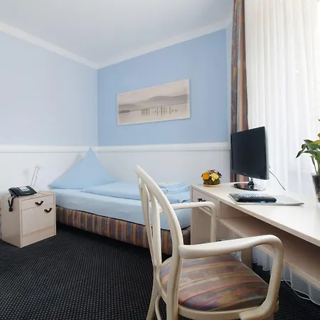 Hotel Zum Eisenhammer 3*