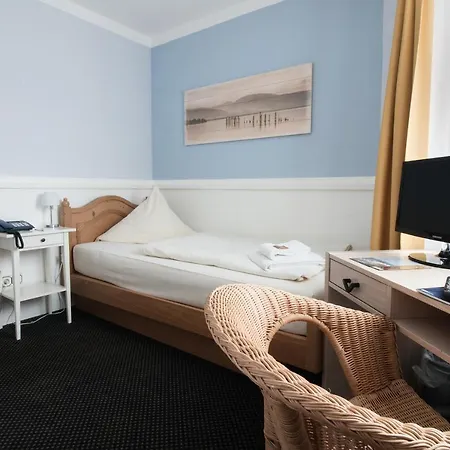 Zum Eisenhammer Hotell 3*