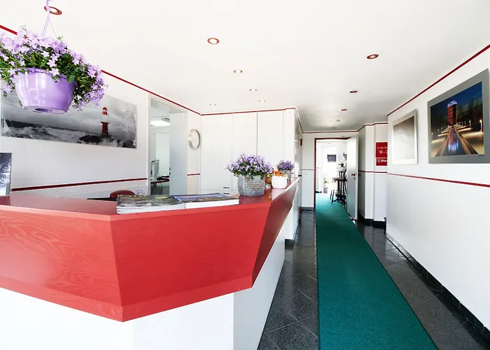 Zum Eisenhammer Hotel Oberhausen (North Rhine-Westphalia)